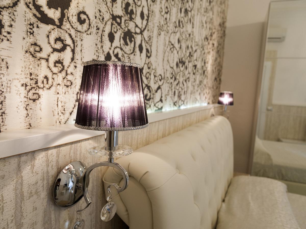 カターニア La Dimora Del Marchese Bed & Breakfast エクステリア 写真