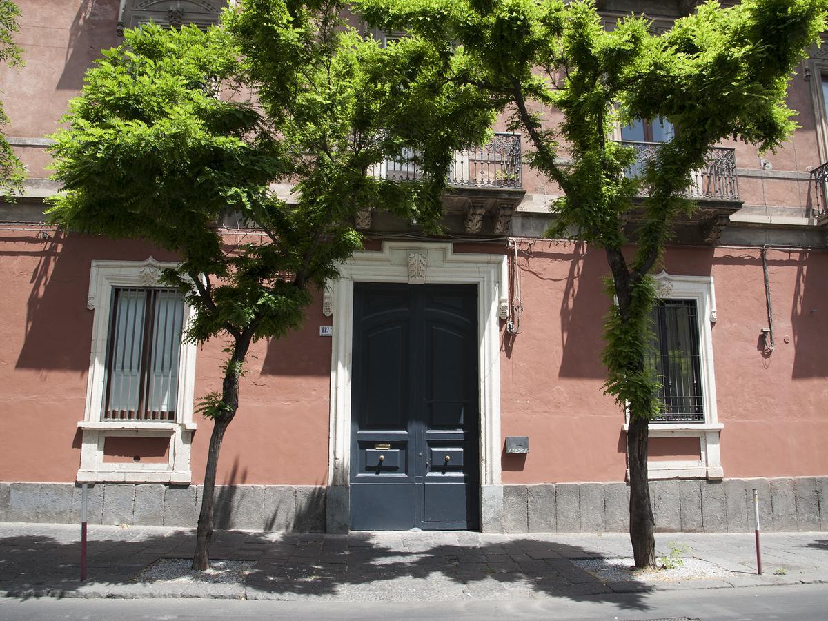 カターニア La Dimora Del Marchese Bed & Breakfast エクステリア 写真